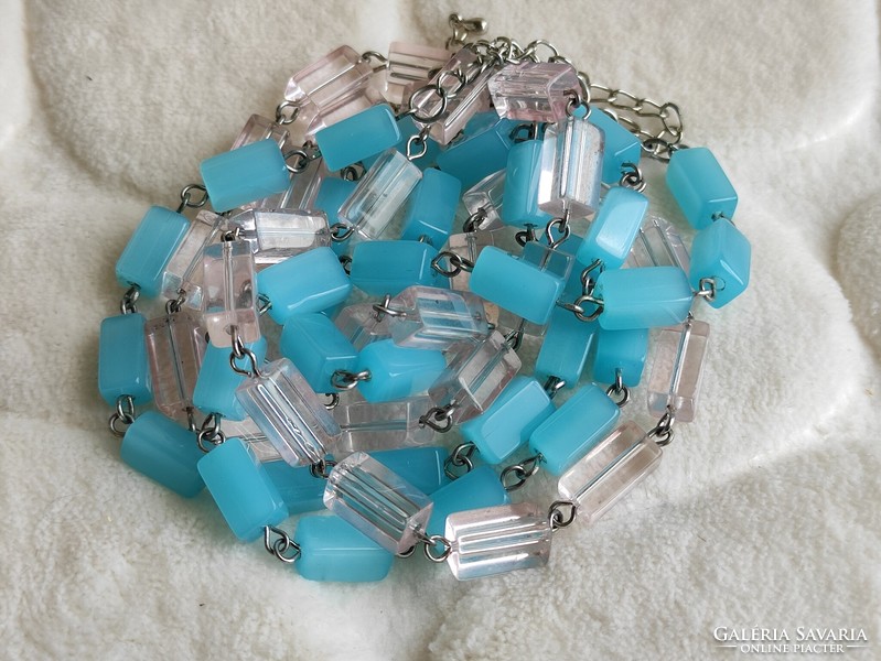 Turquoise and pale pink retro bijou necklace package