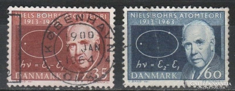 Dánia 0151 Mi 417 x-418 x 0,70 Euró