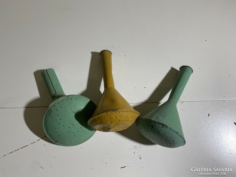 Old metal watering can heads. 3 pcs, 20 x 11 cm. 4898