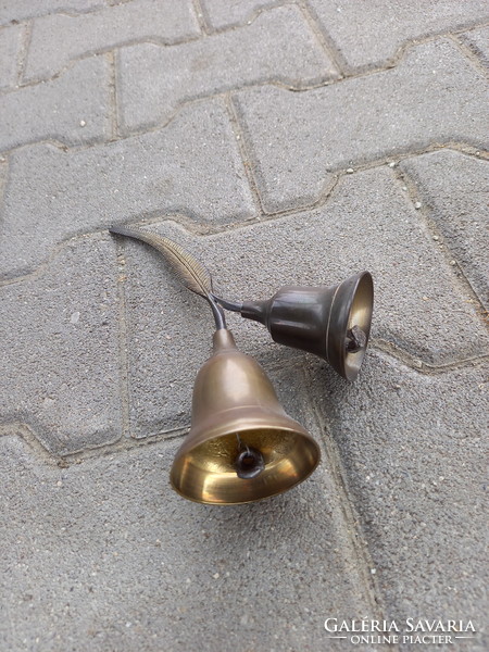 Fabulous old copper double bell (21x16x6.3 cm)