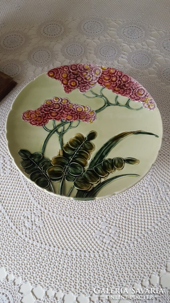 Beautiful art nouveau majolica cake plate with base