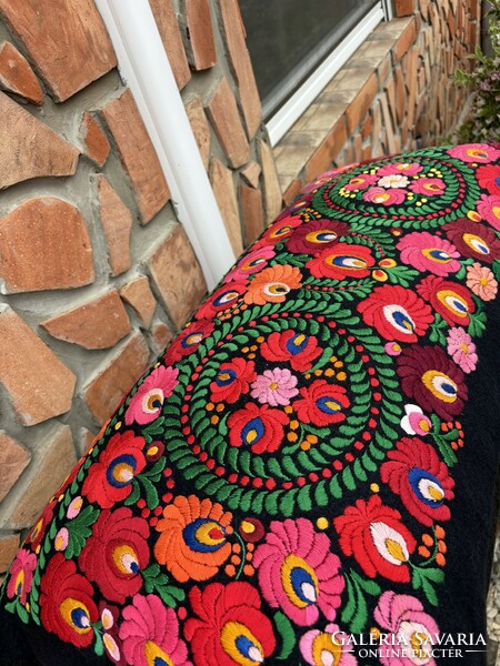 Gyönyörű hímzett ritka Matyó 81 cm hosszú díszpárna  párna nosztalgia darab falusi dekoráció
