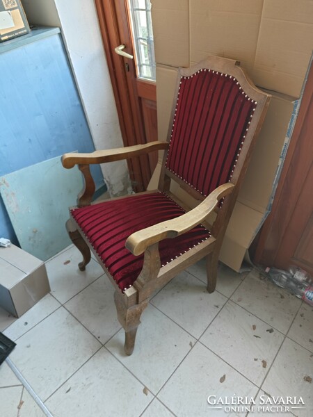 Neobarokk fotelek és székek