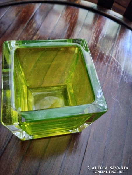 Green decorative glass