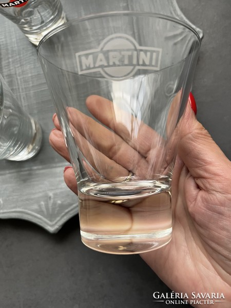 Martinis poharak együtt