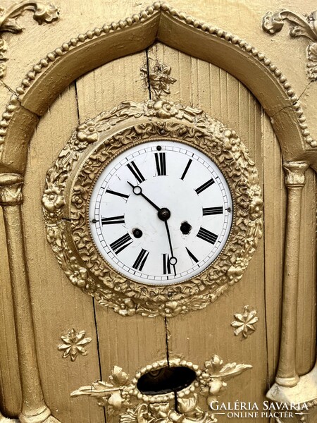 Biedermeier small half-baking frame clock at a bargain price