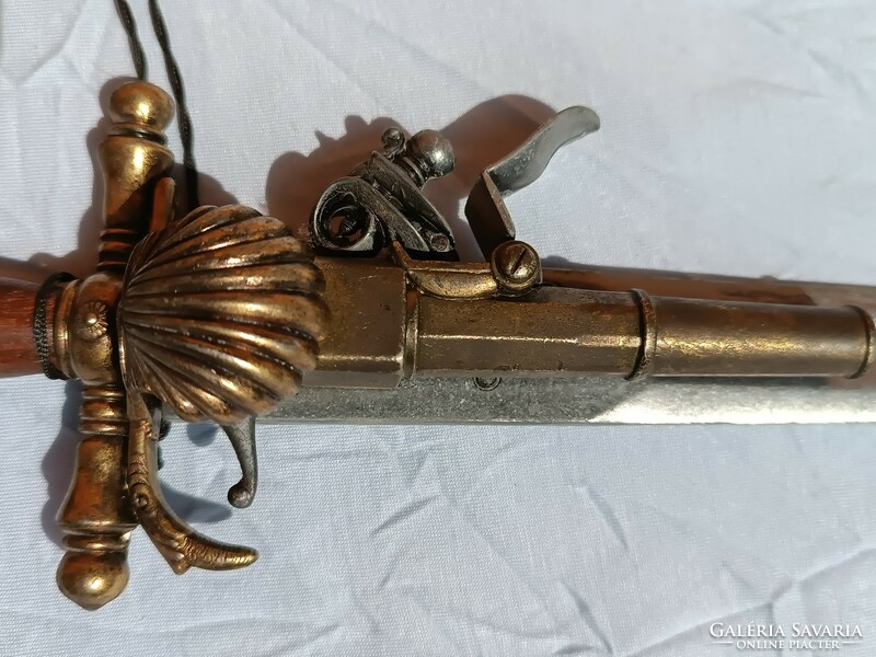 Pistol dagger, French Legion replica