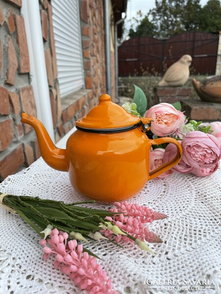 Enamel enameled beautiful yellow 0.5 Liter smaller teapot teapot coffee pot village peasant