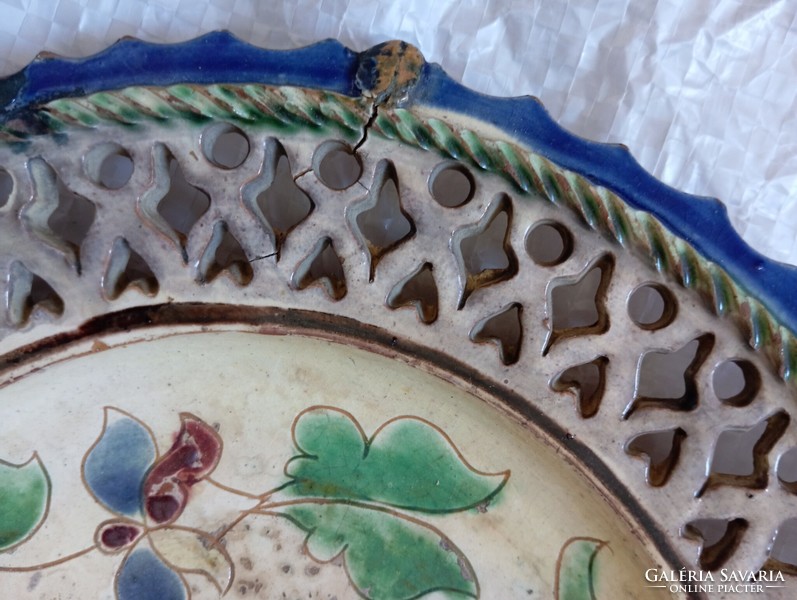 Bozsik wall plate 28 cm with pierced rim - not marked, but Bozsik folk ceramics