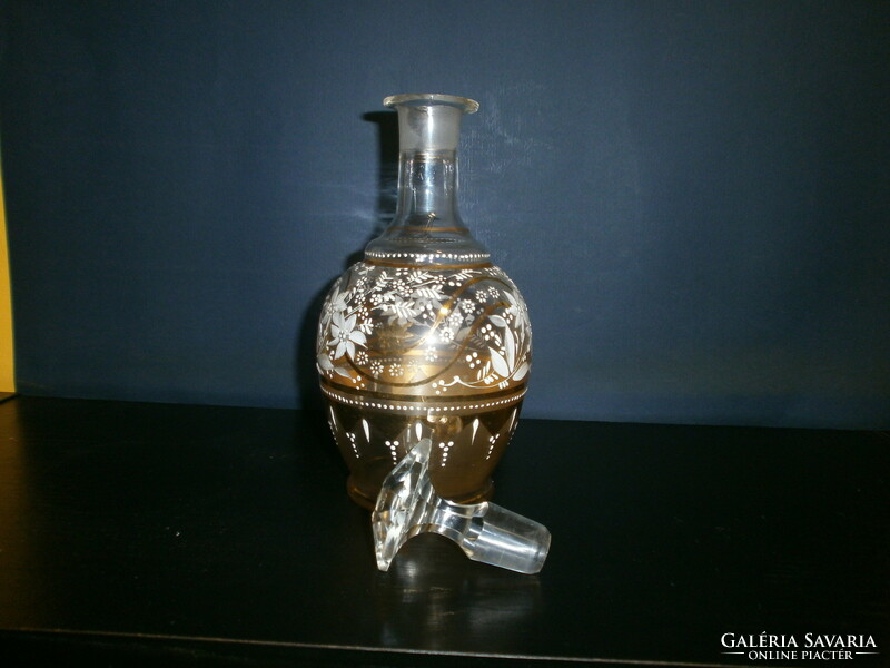 Liqueur bottle with hand painted polished stopper