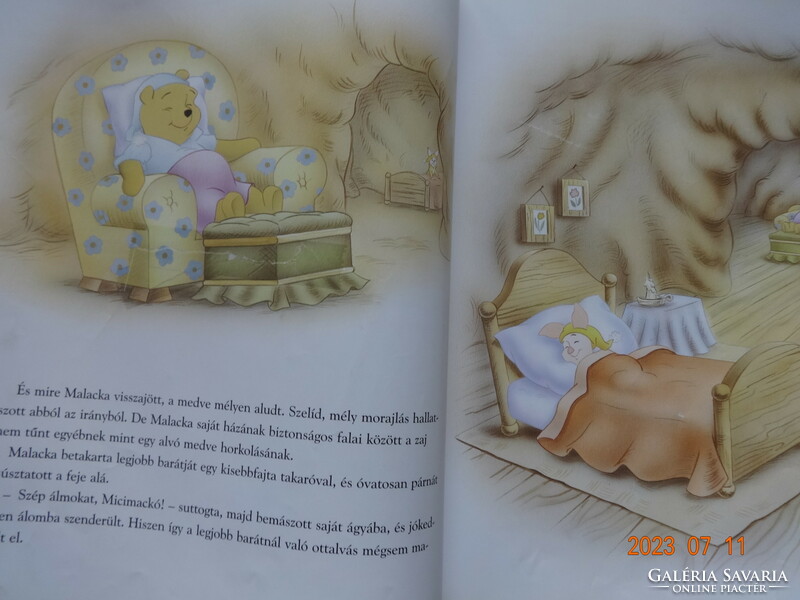Disney: Pooh's Five Minute Stories - Old Storybook (2005)