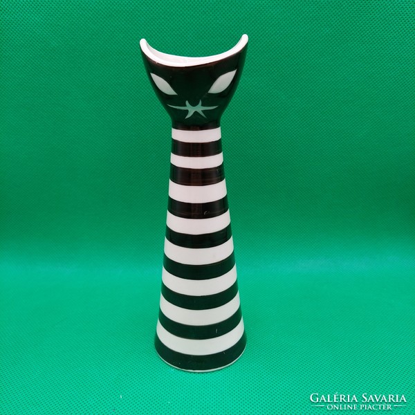Striped cat vase by Turkish János Zsolnay