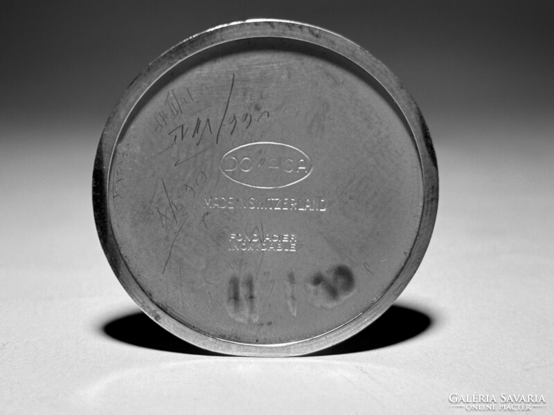 1959-es DOXA  Átmérő 35 mm K.N. Órás által géppel állított pontoság! MOM Park közelében! Posta is!