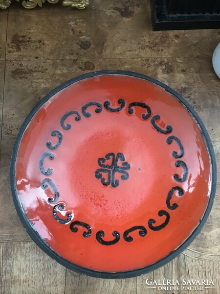 Brutál good colored folk ceramic bowl