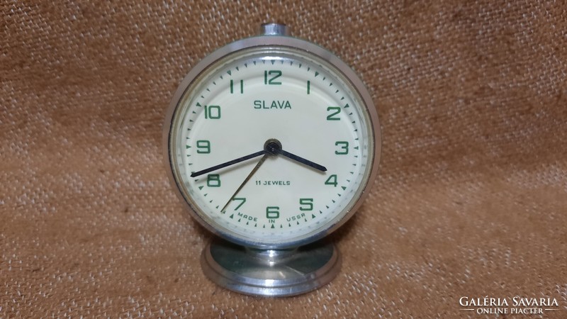 Old table clock