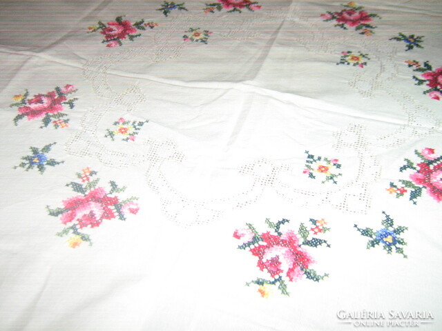 Beautiful small cross-stitched tablecloth with toledo