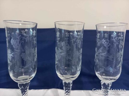 Polished glass champagne glasses for sale
