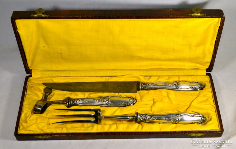 Antique fairy-tale Rococo meat serving set with thigh tongs in a box!
