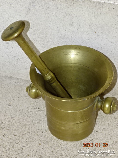 Copper mortar and pestle 1390 grams in good condition !!!