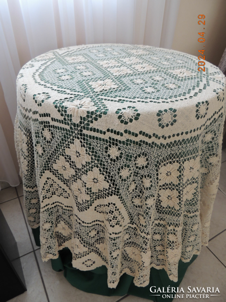 Rece lace large round tablecloth