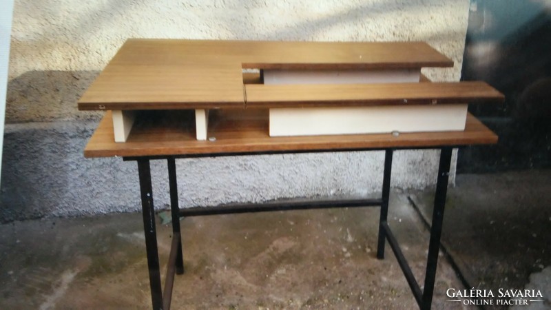 Sewing machine table with opening front