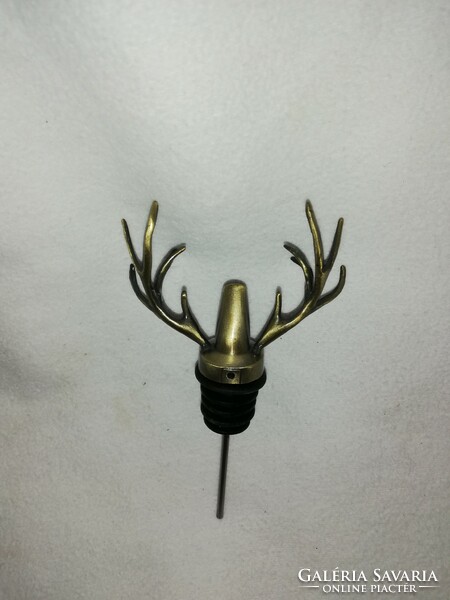 Bronze antlered jagermeister pouring stopper