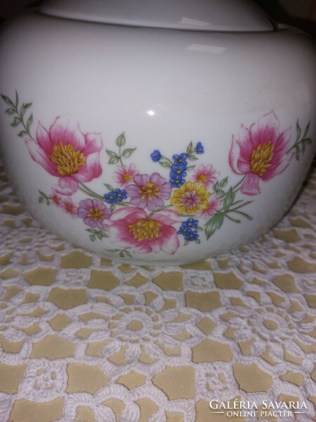 Alföldi straw flower porcelain soup bowl, centerpiece