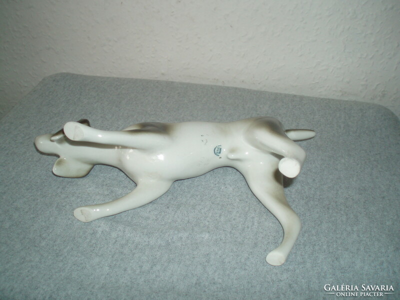 Royal dux-rare- art deco- 1918-1945 sniffing dog figure. Hand painted, marked, flawless 23 cm
