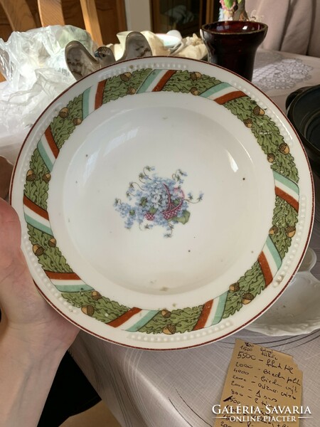 World War I plate with forget-me-not flower