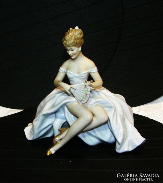 Ballerina with fan - schaubach kunst porcelain - 18 cm