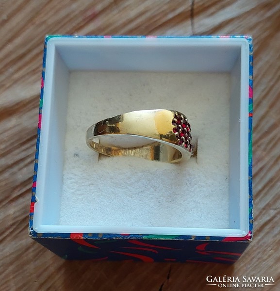 Old Czech garnet stone gold-plated silver ring