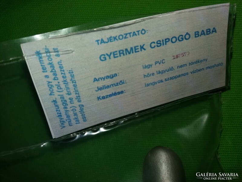 Retro magyar trafikáru bazáráru bontatlan csomagolt PLASTOLUS gumi nyúl játék 16cm a képek szerint