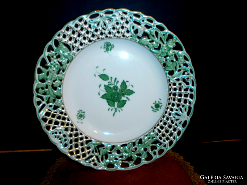Green openwork wall plate from Herend