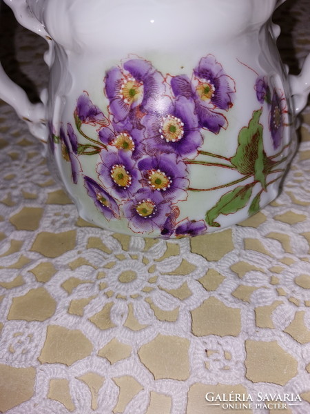Victoria Austria, régi gyönyörű lila virágos porcelán, nagy méretű bonbonier, keksztartó, cukortartó