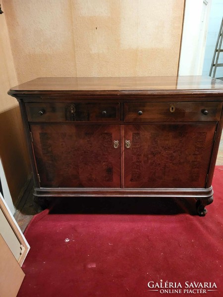 Old chest of drawers with 2 drawers and 2 doors