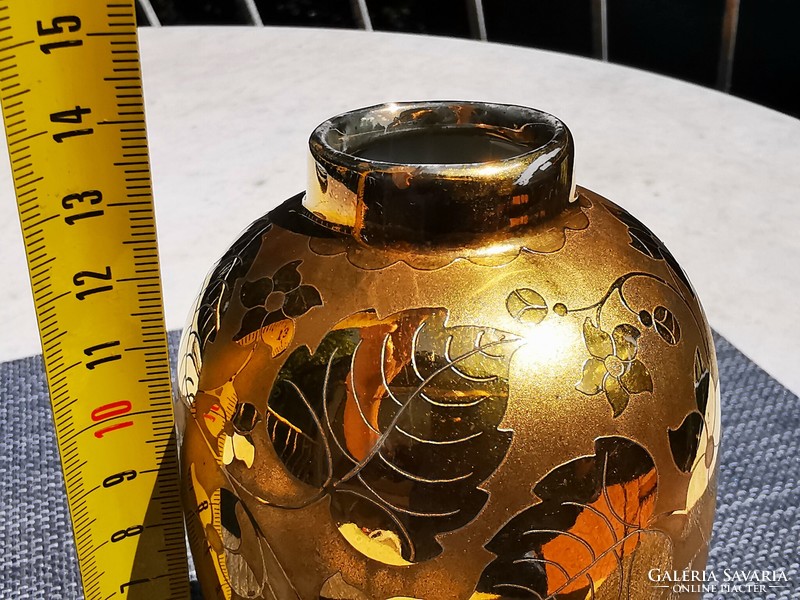 Antique fire gilded vase
