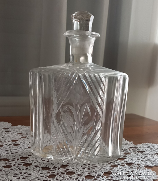 Gyönyörű art deco csiszolt whiskys üveg üvegdugóval