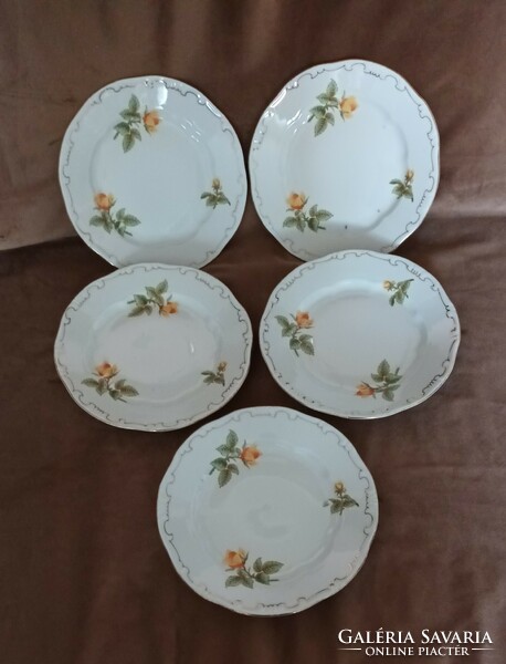 Zsolnay feathered, yellow rose cake plates