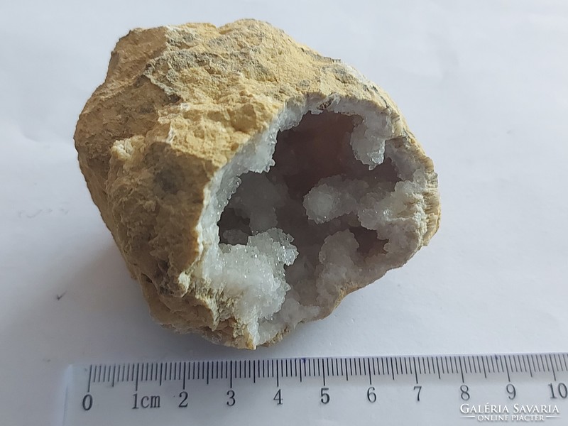 Kvarc geóda ásvány - 588