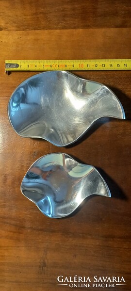 2 lotus bowls, polished aluminium