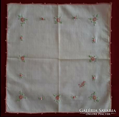 Embroidered handkerchief with jute monogram