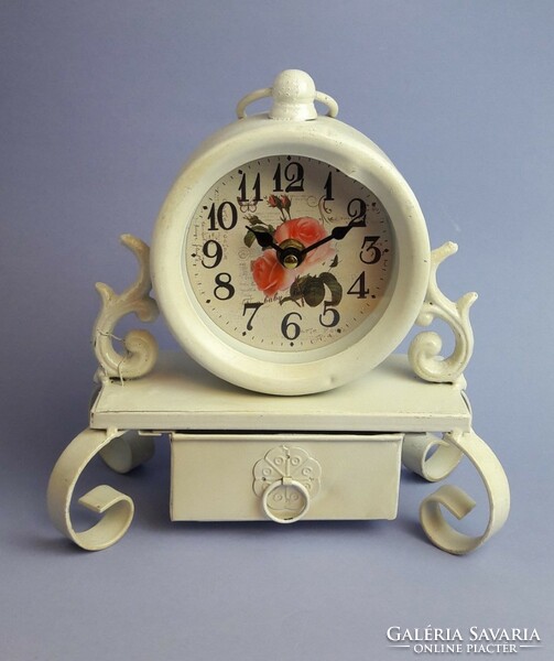 Vintage table clock (19107)
