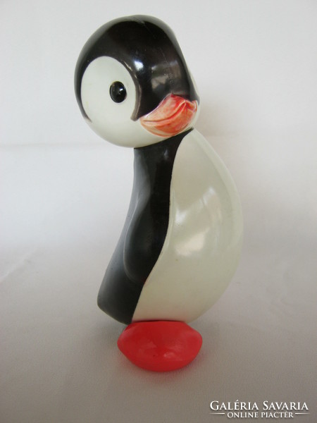 Retro műanyag játék figura pingvin