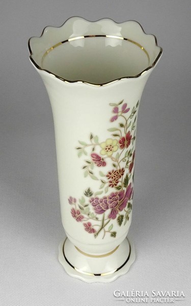 1R048 Zsolnay vajszínű porcelán virágos váza 20 cm