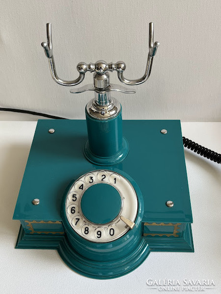 Antik stílusú nosztalgia  tárcsás telefon