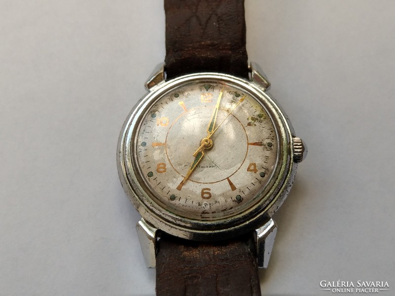 Rodina 1mchz Soviet wristwatch ~1956