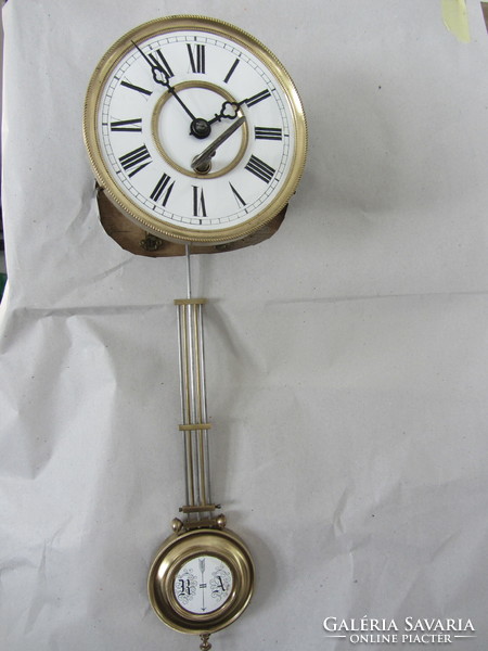 Kienzle spring clock mechanism---silent, non-percussive