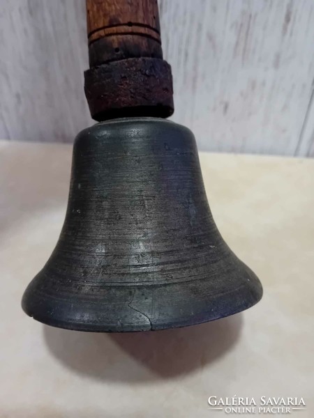 Antique bronze school pedellus bell