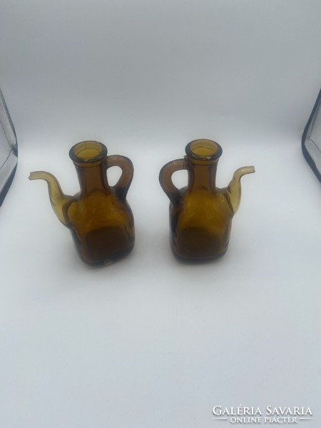 Pair of antique amber colored oil pouring bottles!