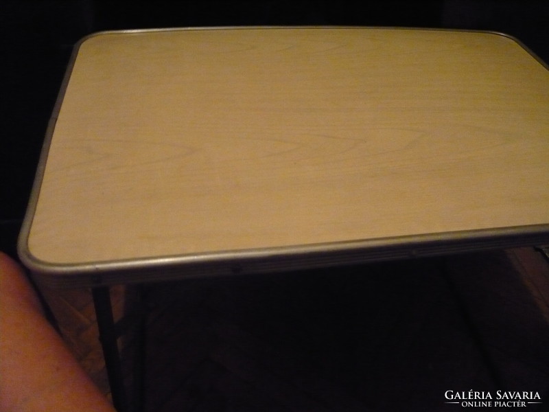 Kemping asztal,70x50x55cm